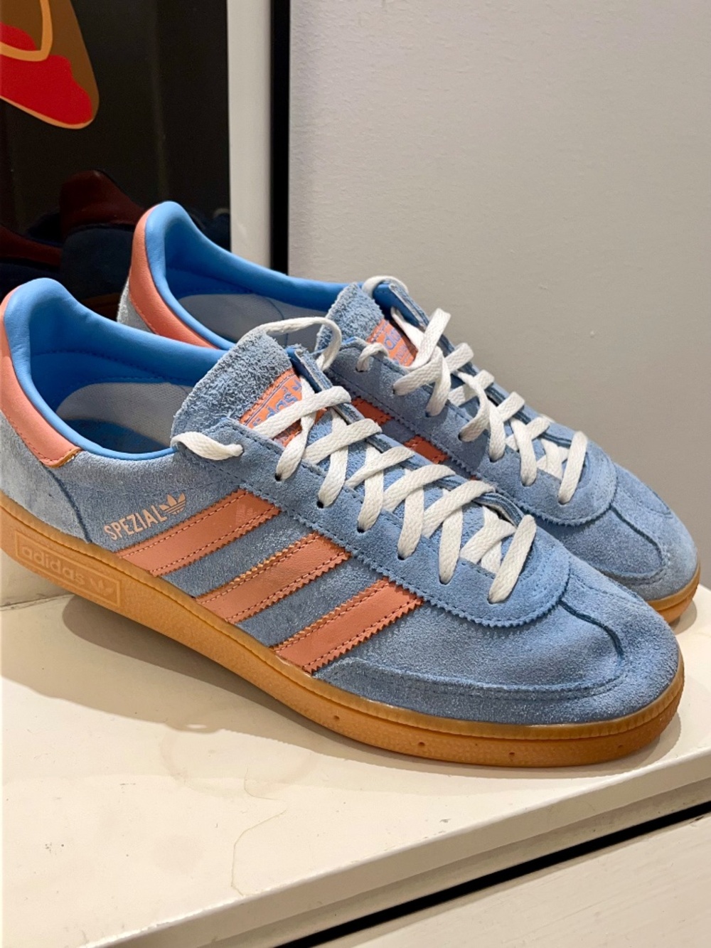 Adidas SPEZIAL in light blue and clay pink - Size 8